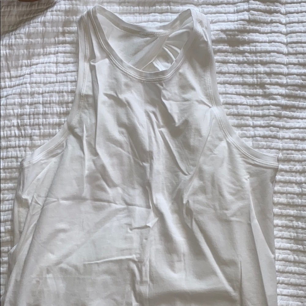 Lululemon tied up tank top